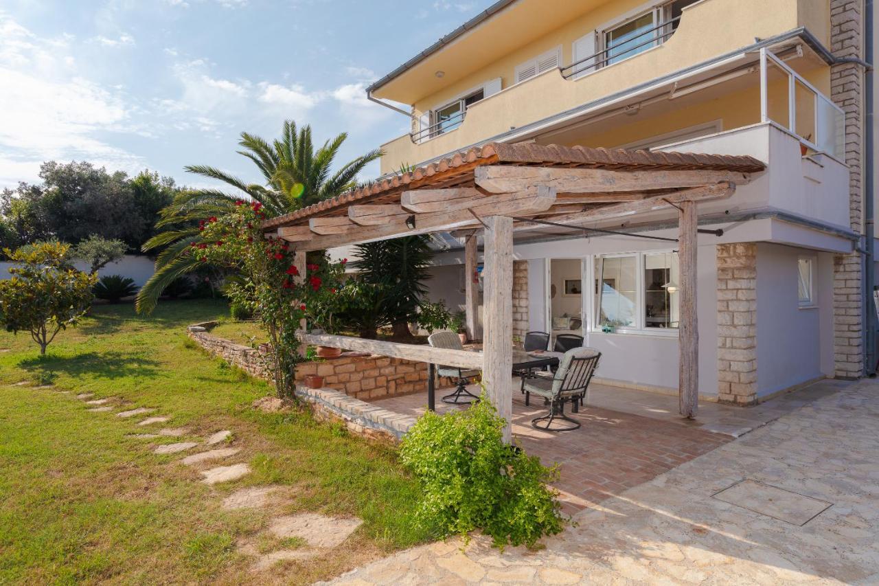 Casa Mia - Apartman Zara Medulin Bagian luar foto